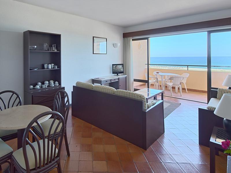 Dom Pedro Apartahotel 3*